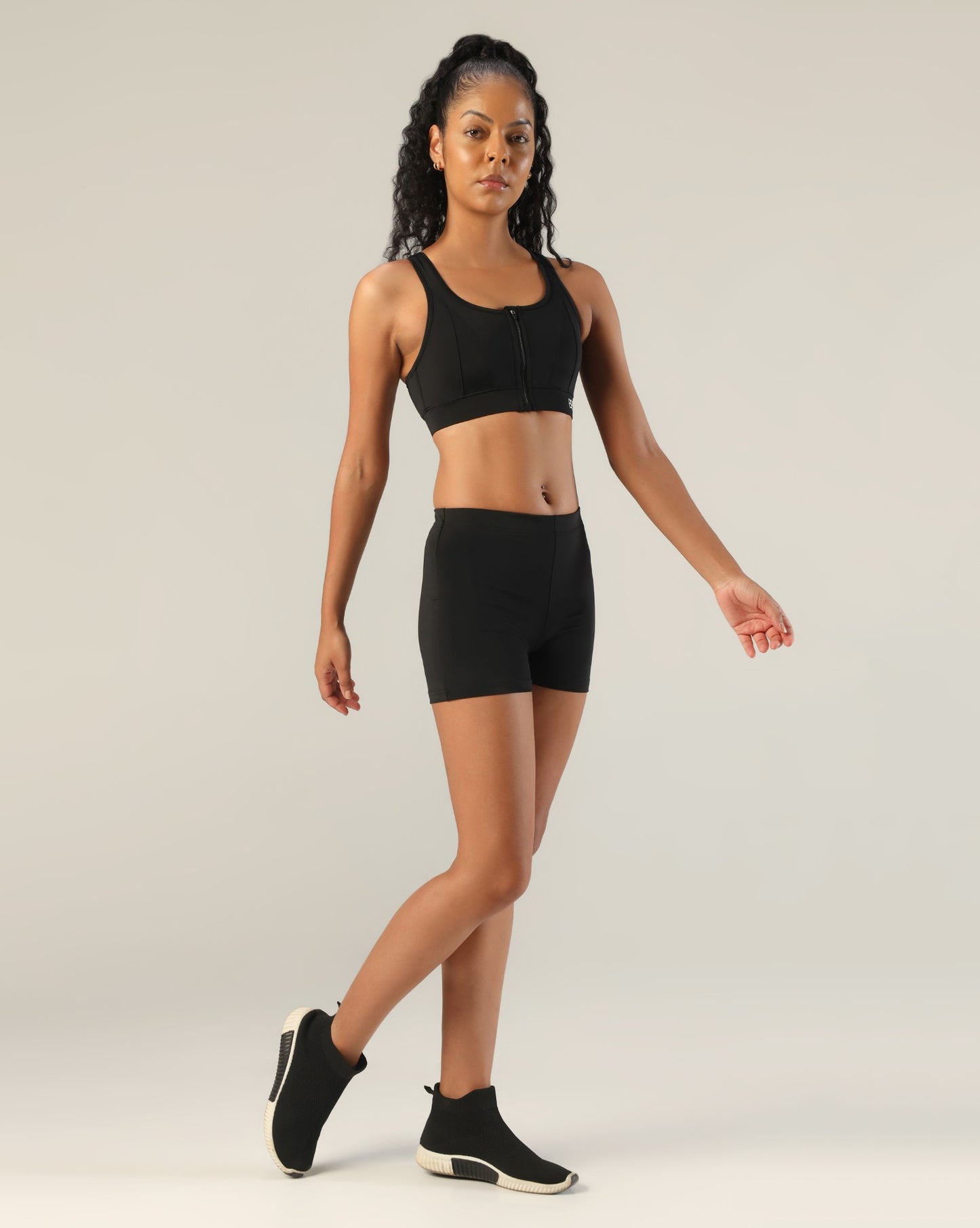 High Support Zipper Sports Bra - Black