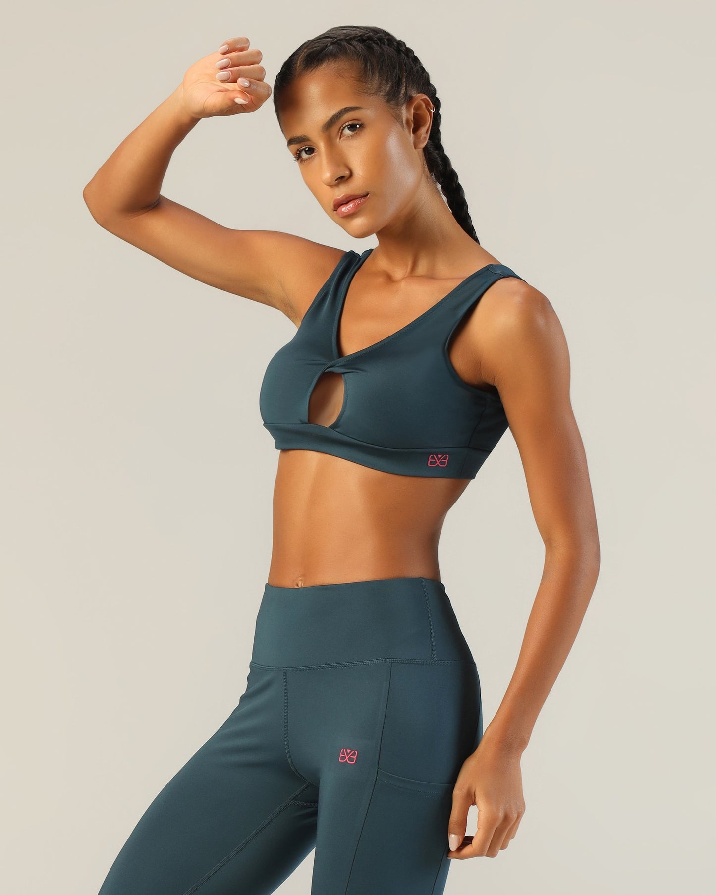 Go-To Twisted Sports Bra - Airforce Blue