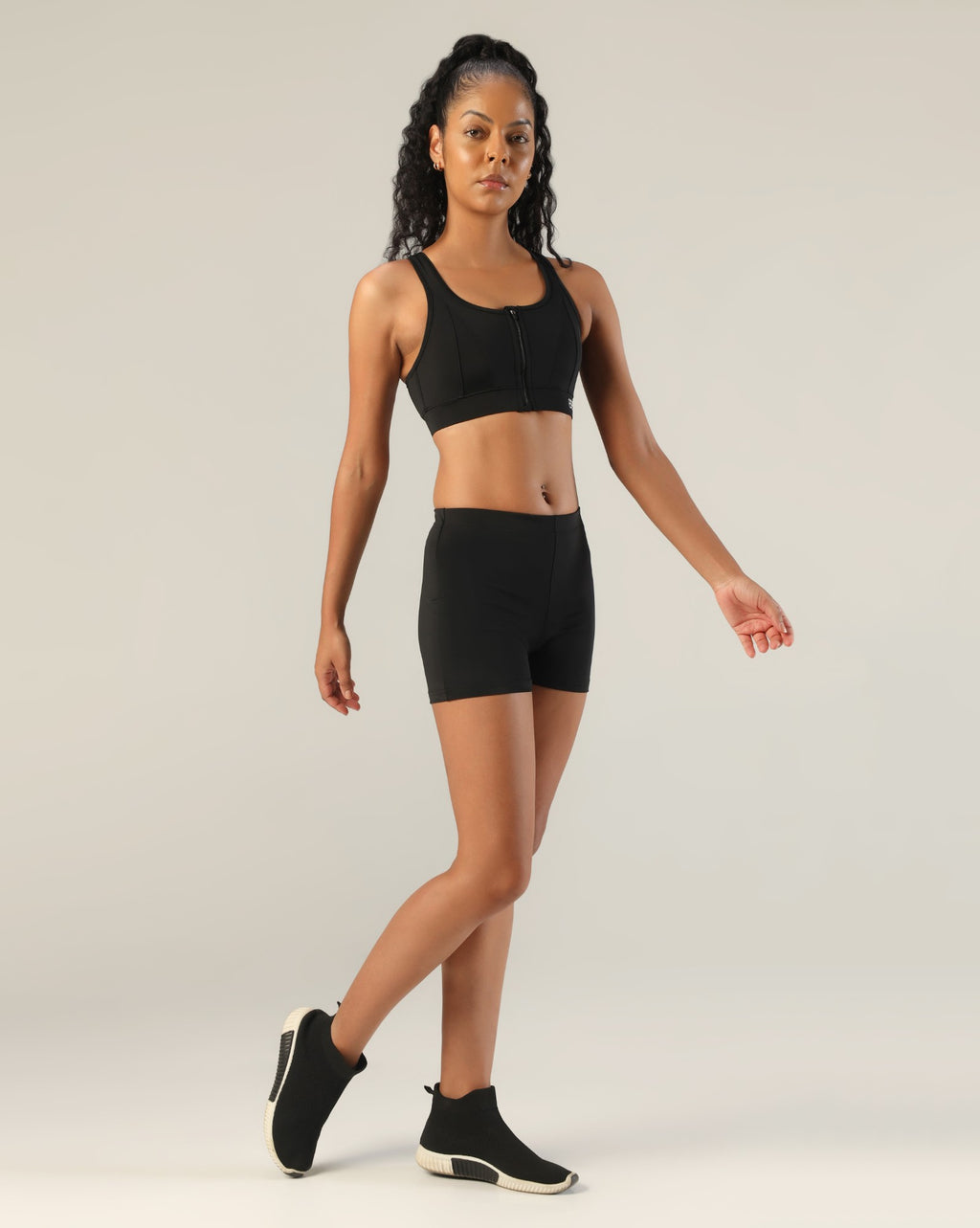 High Support Zipper Sports Bra - Black