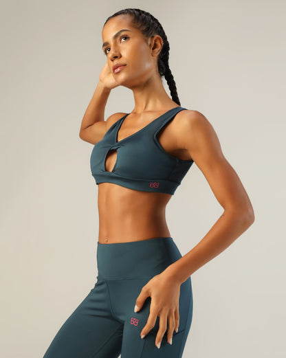 Go-To Twisted Sports Bra - Airforce Blue