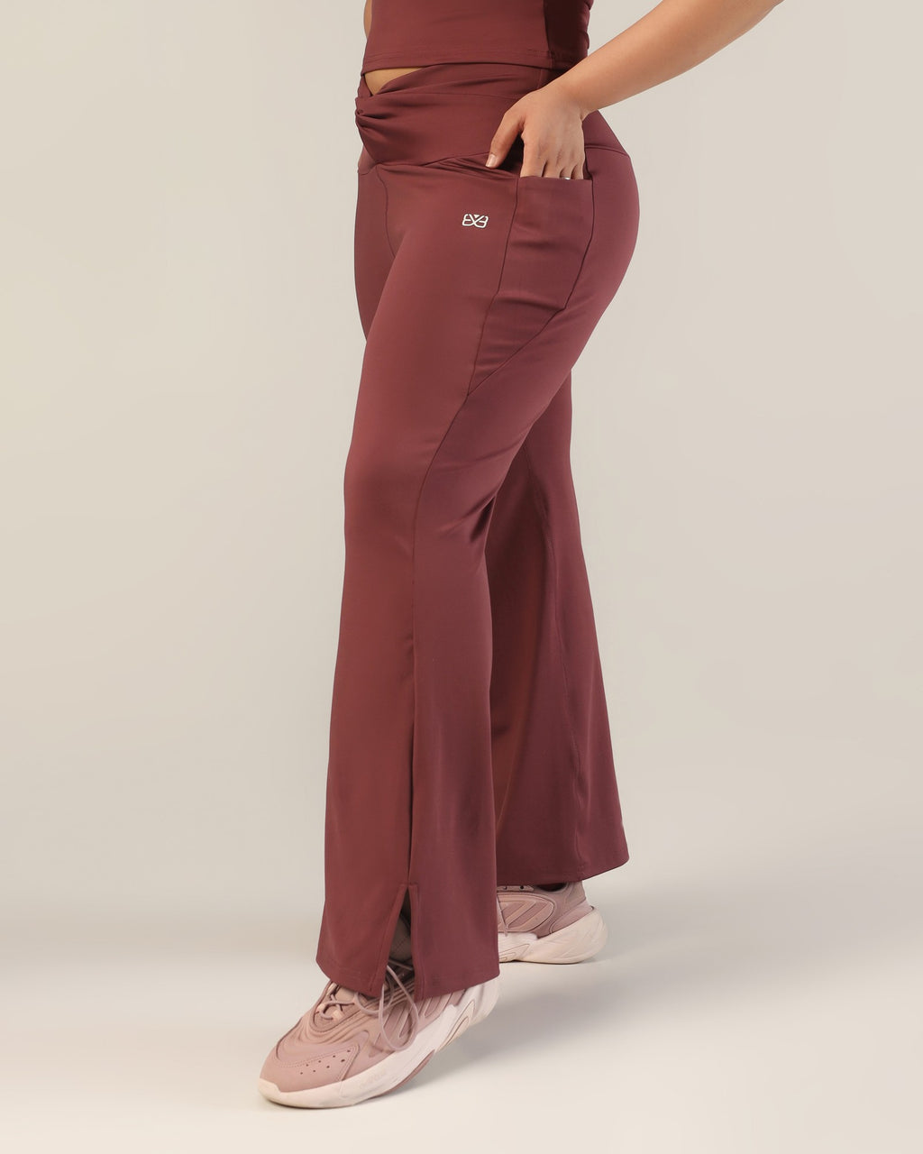 FlowTwist Leggings - Wine