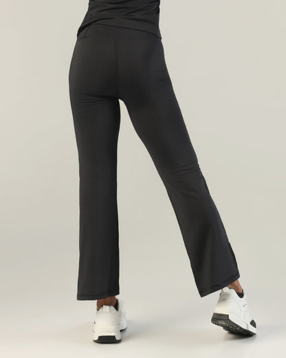 Everyday Flared Pants - Navy blue
