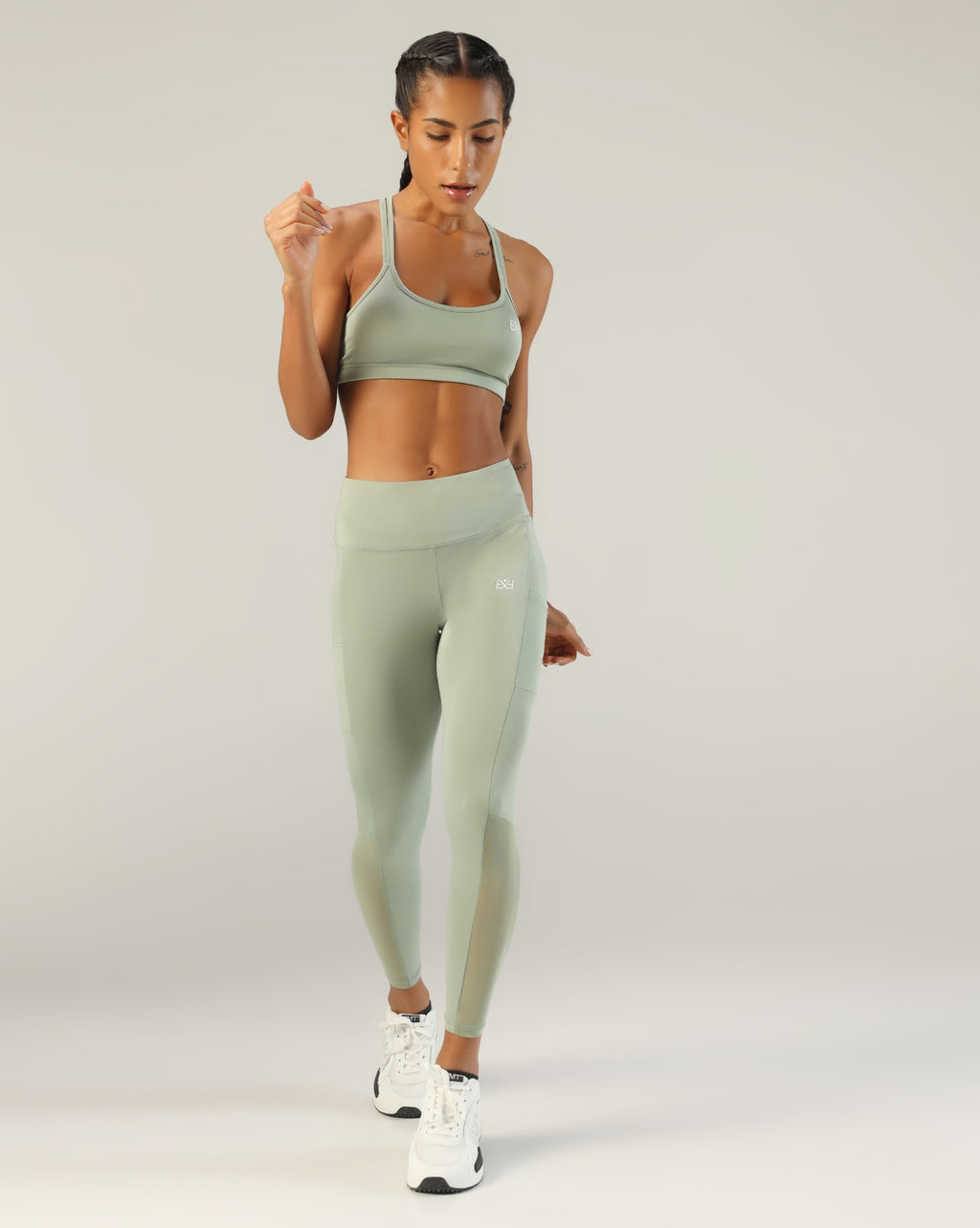 Go-To Crossover Sports Bra - Pista