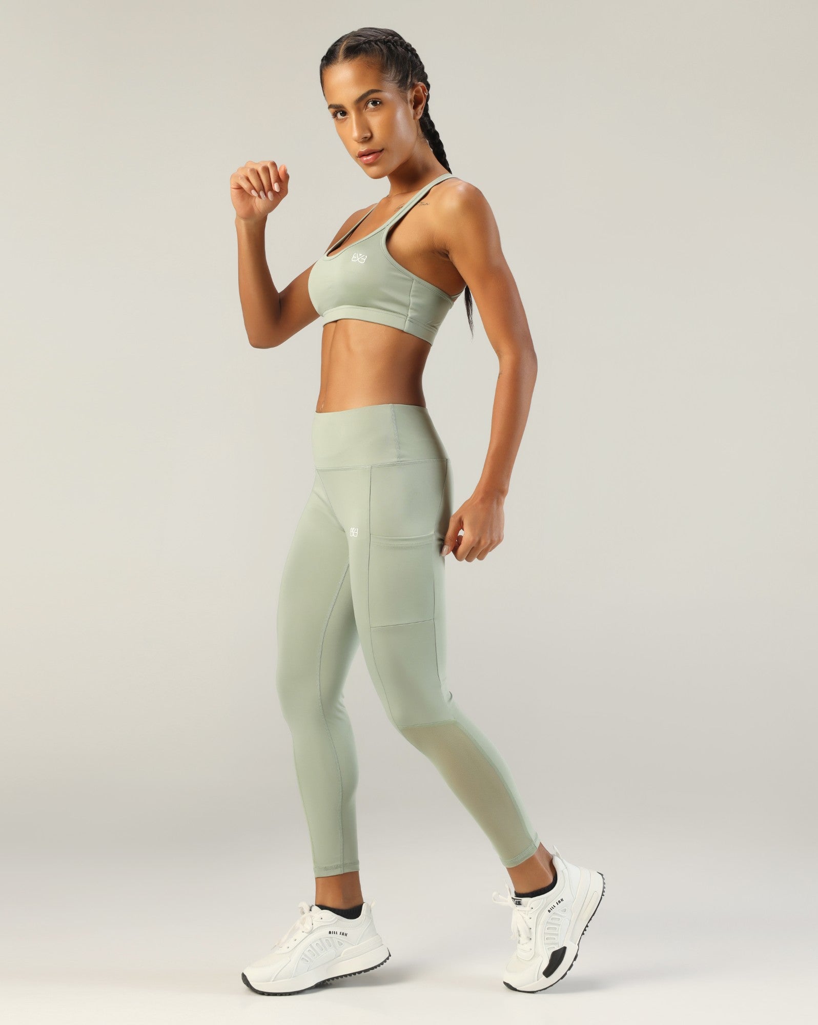 Go-To Crossover Sports Bra - Pista