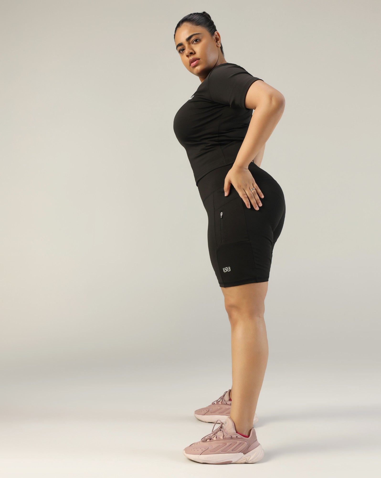 Stride Shorts - Black