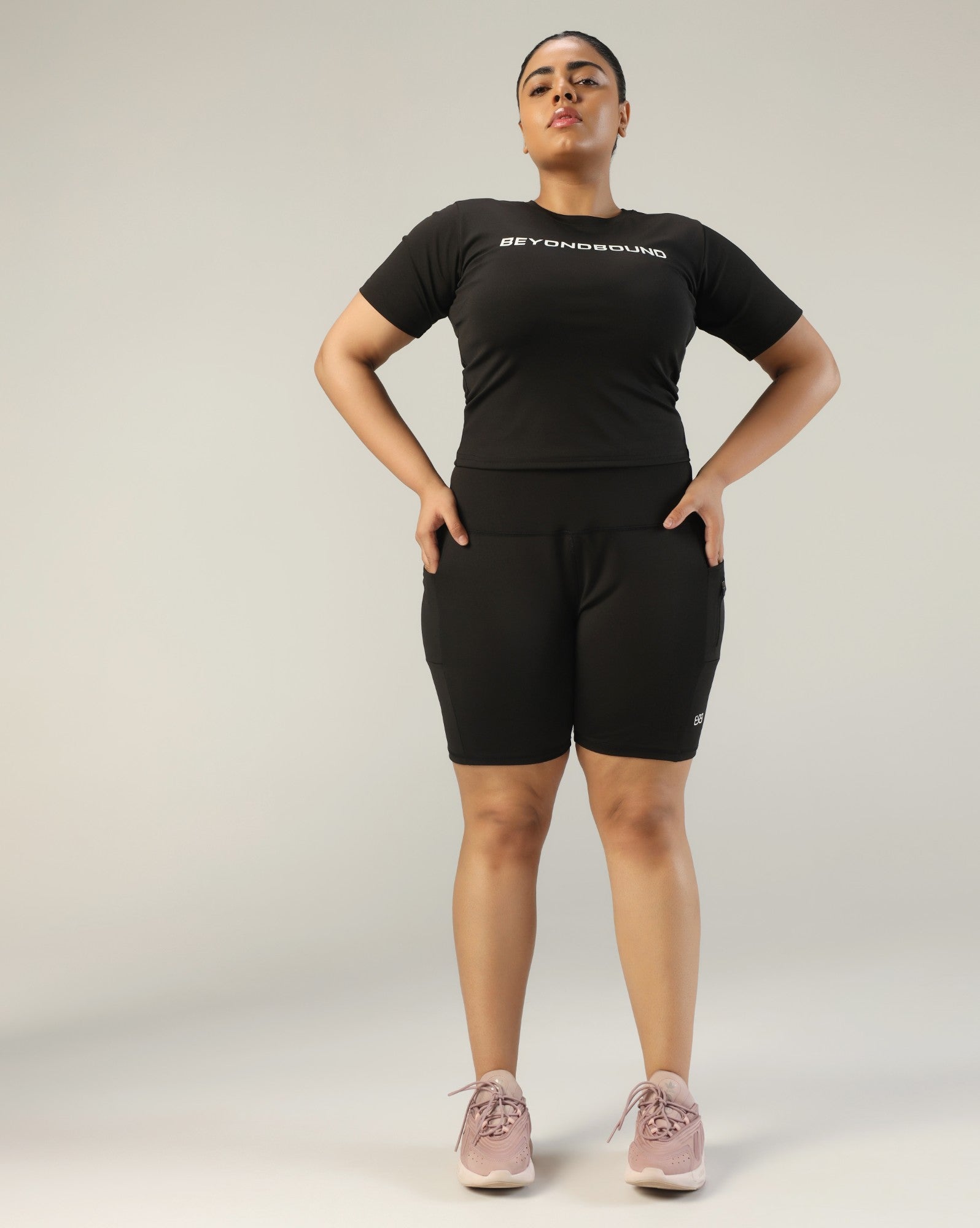 Stride Shorts - Black