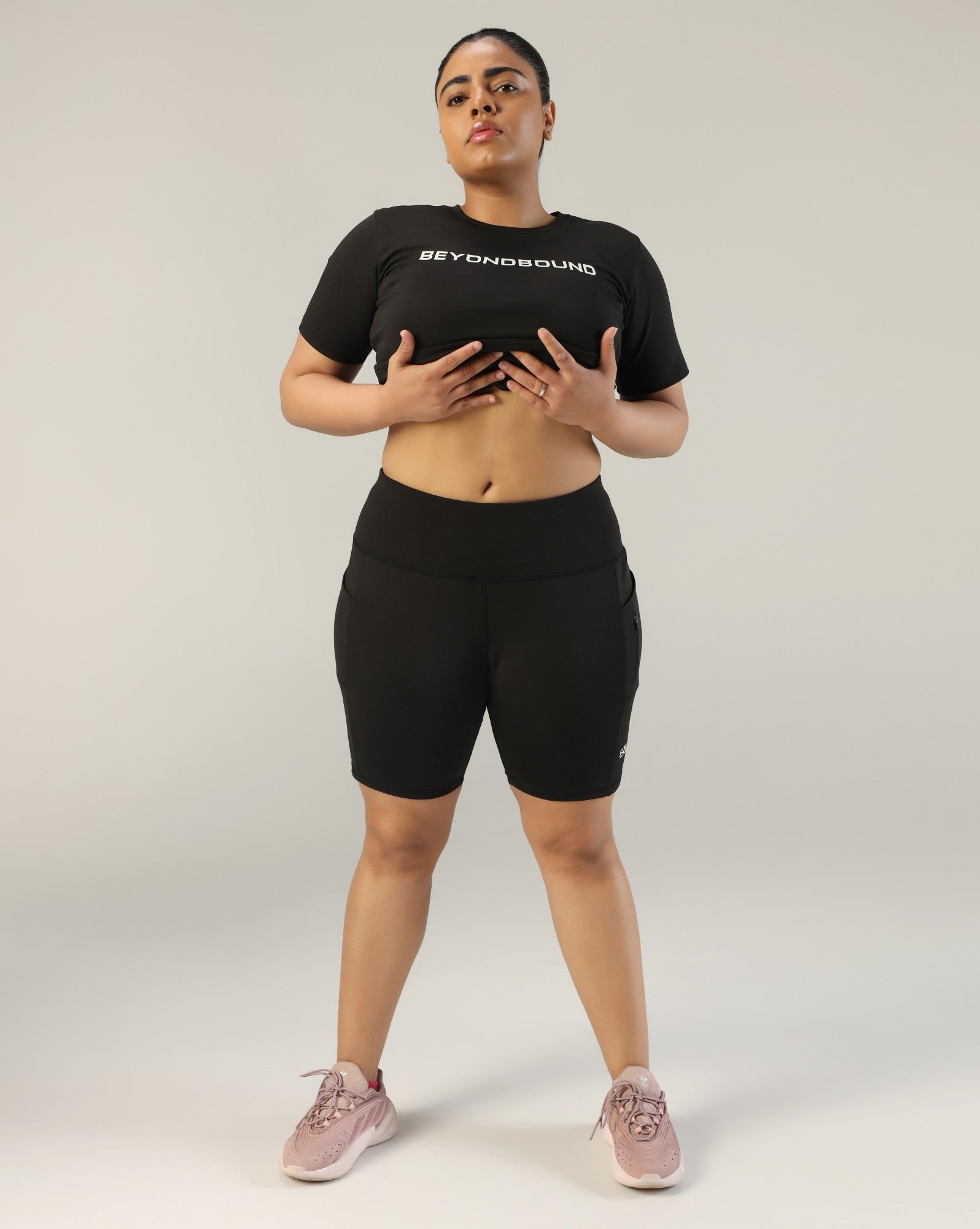 Stride Shorts - Black