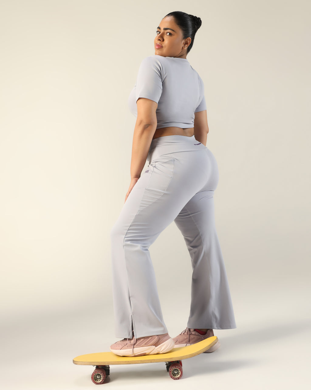 FlowTwist Leggings - Powder Purple