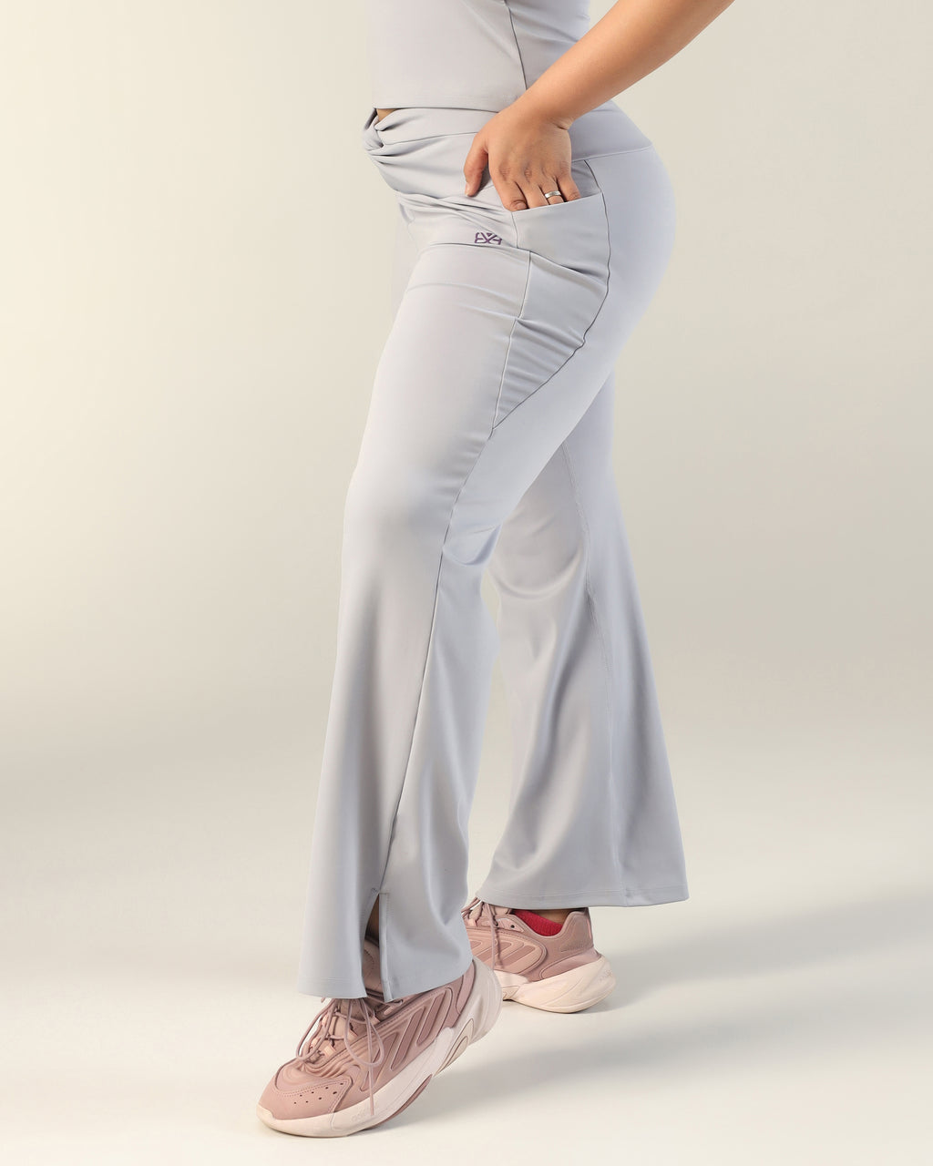 FlowTwist Leggings - Powder Purple