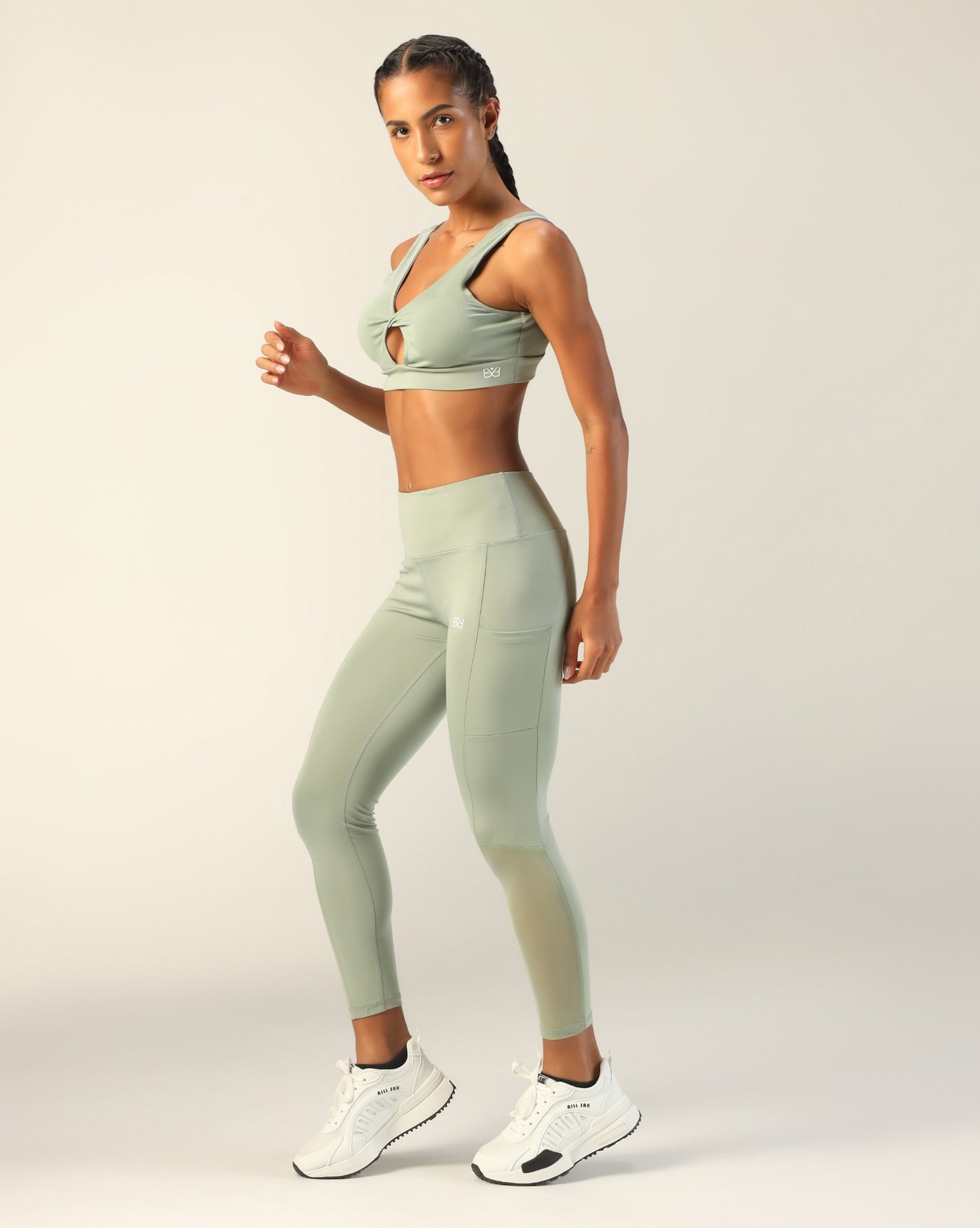 Go-To Twisted Sports Bra - Pista