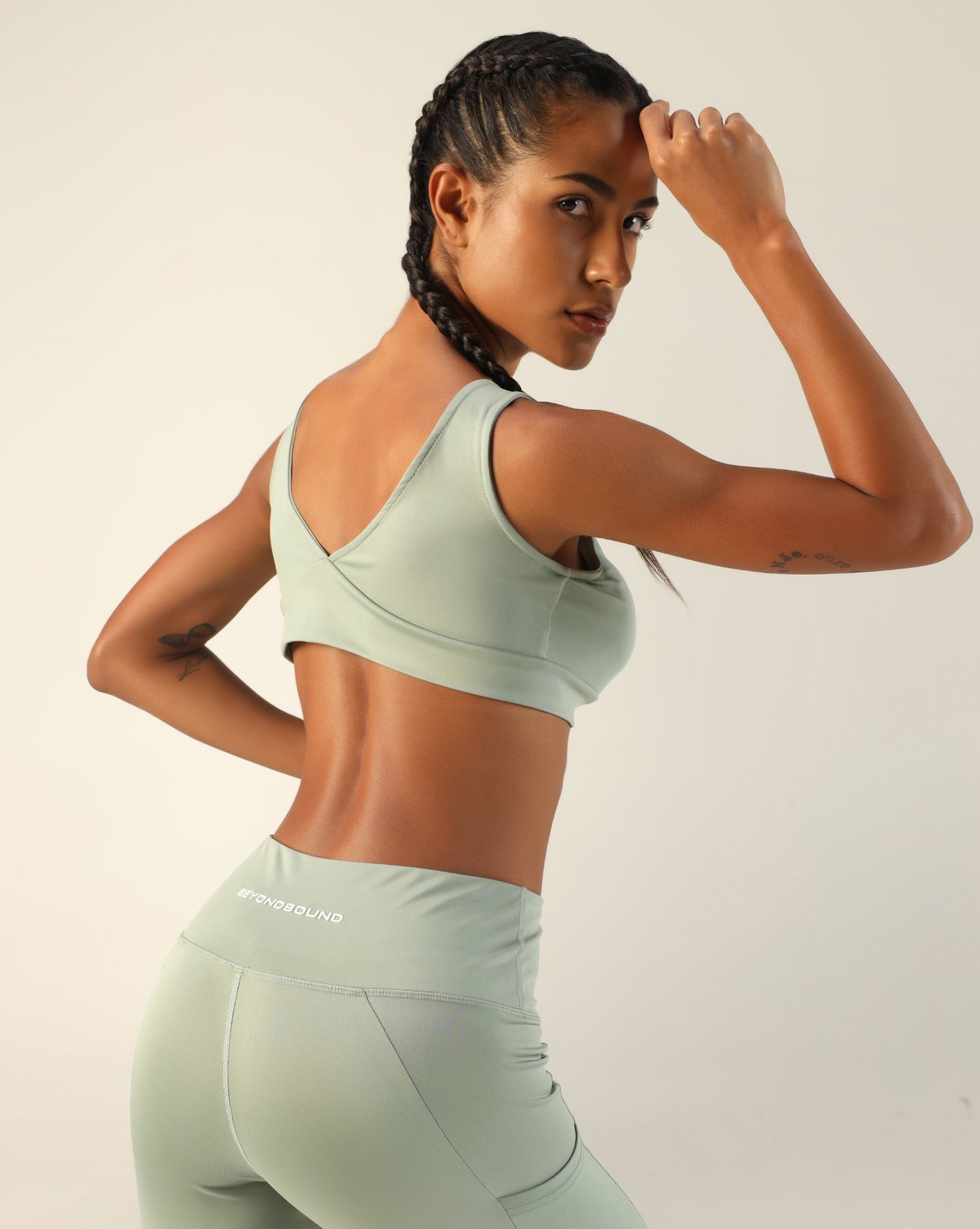 Go-To Twisted Sports Bra - Pista