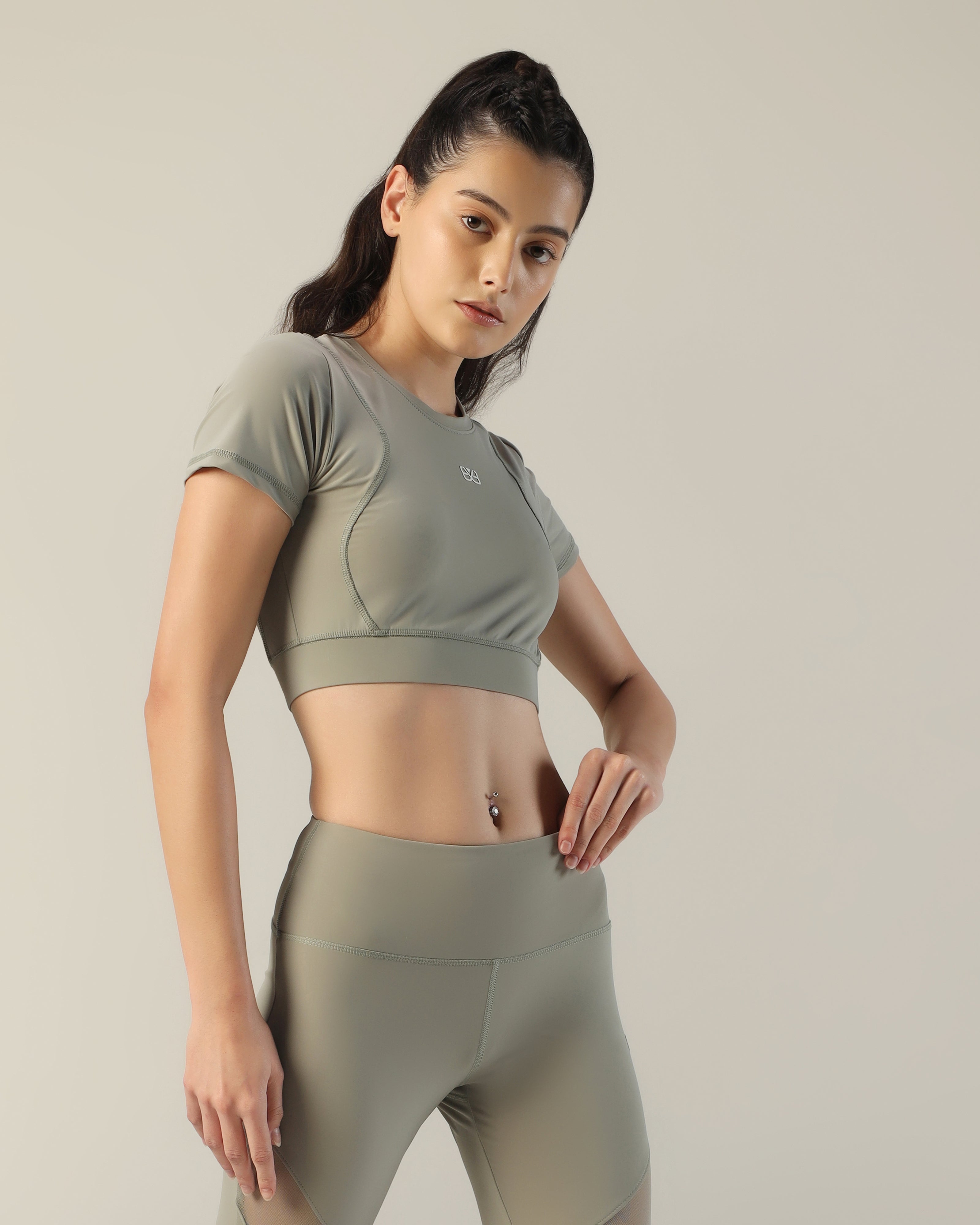 Slim Fit Crop Top - Pista