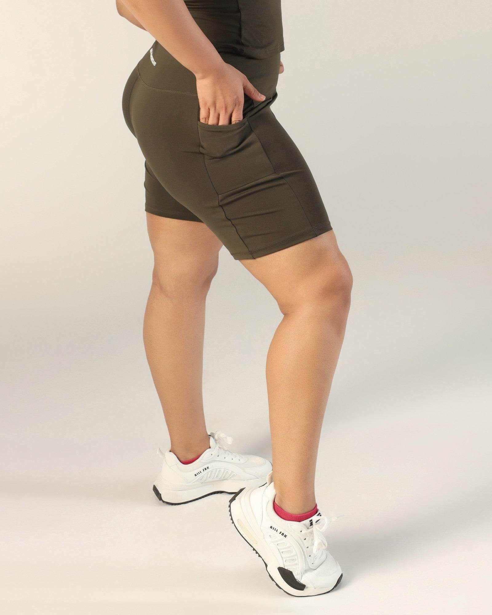 Stride Shorts - Mehendi