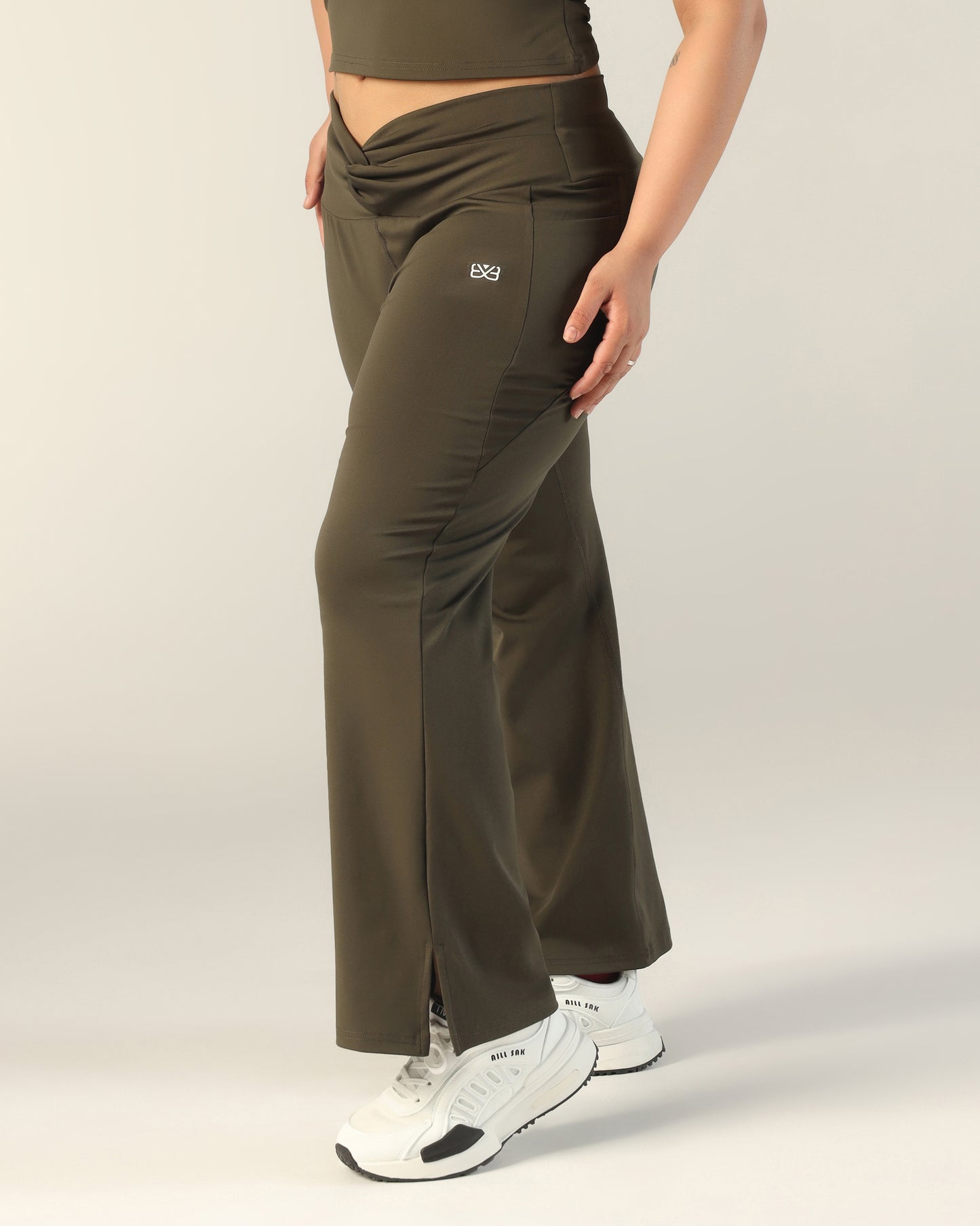 FlowTwist Leggings - Mehendi