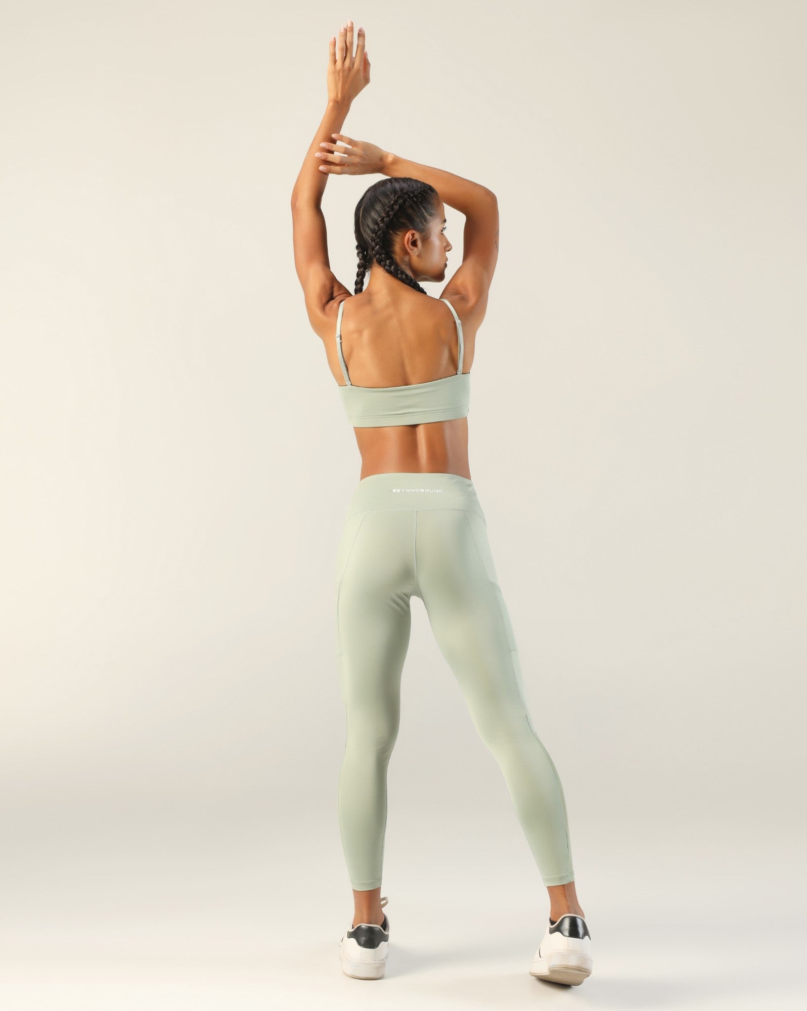 Go-To Bandeau Sports Bra - Pista