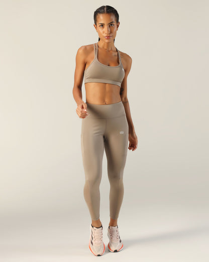Go-To Crossover Sports Bra - Beige
