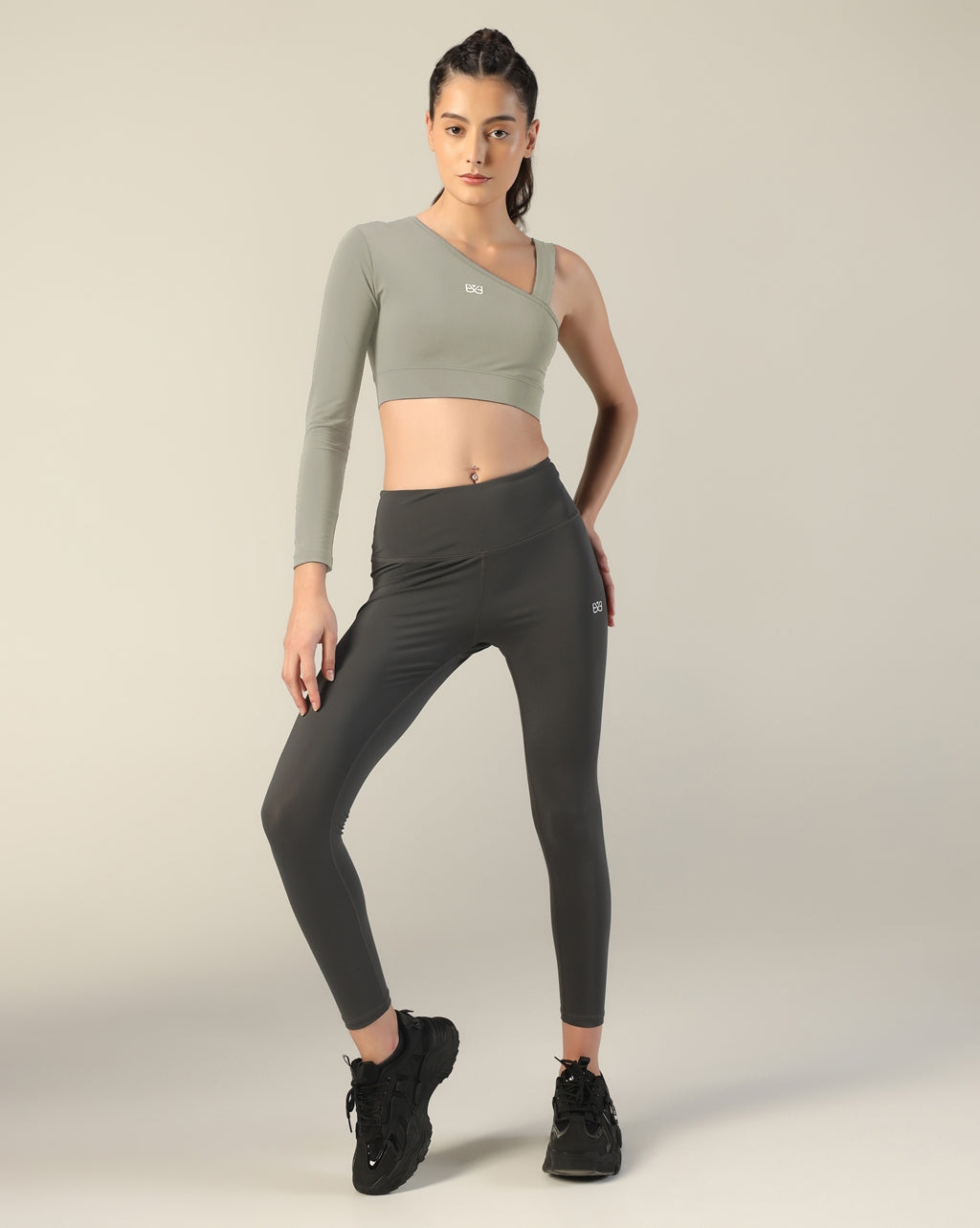 Asymmetric Crop top - Pista