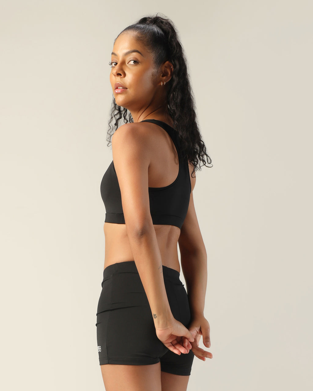 Classic Medium Support Sports Bra - Black
