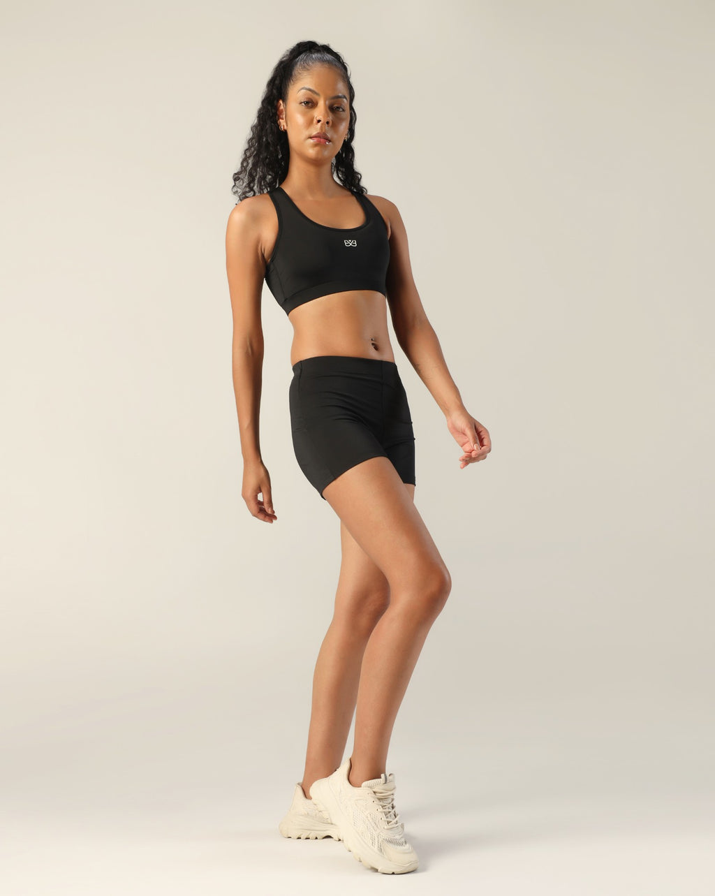 Classic Medium Support Sports Bra - Black