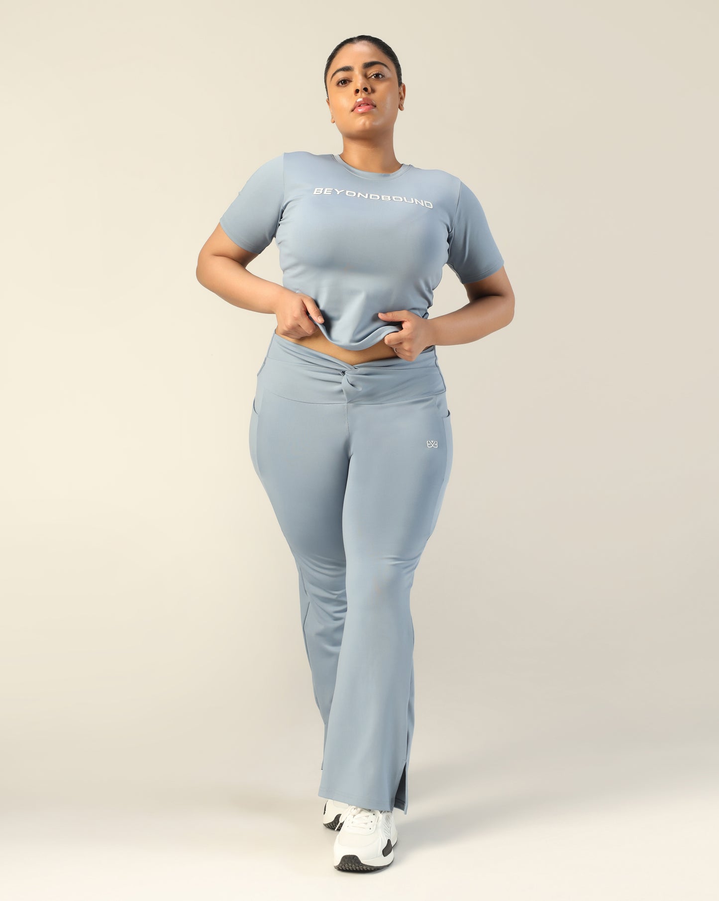 FlowTwist Leggings - Sky Blue