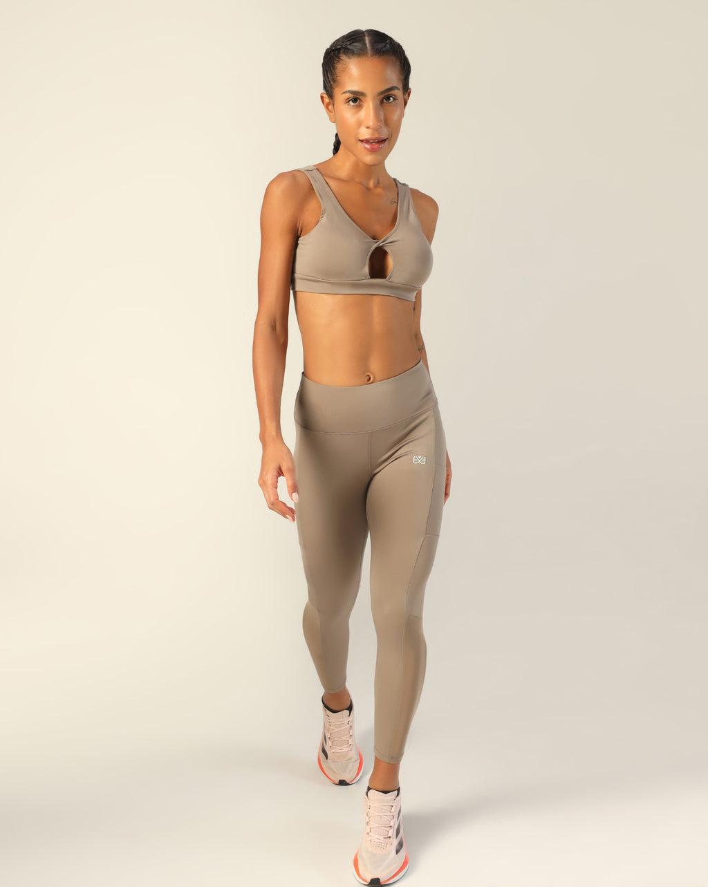 Go-To Twisted Sports Bra - Beige