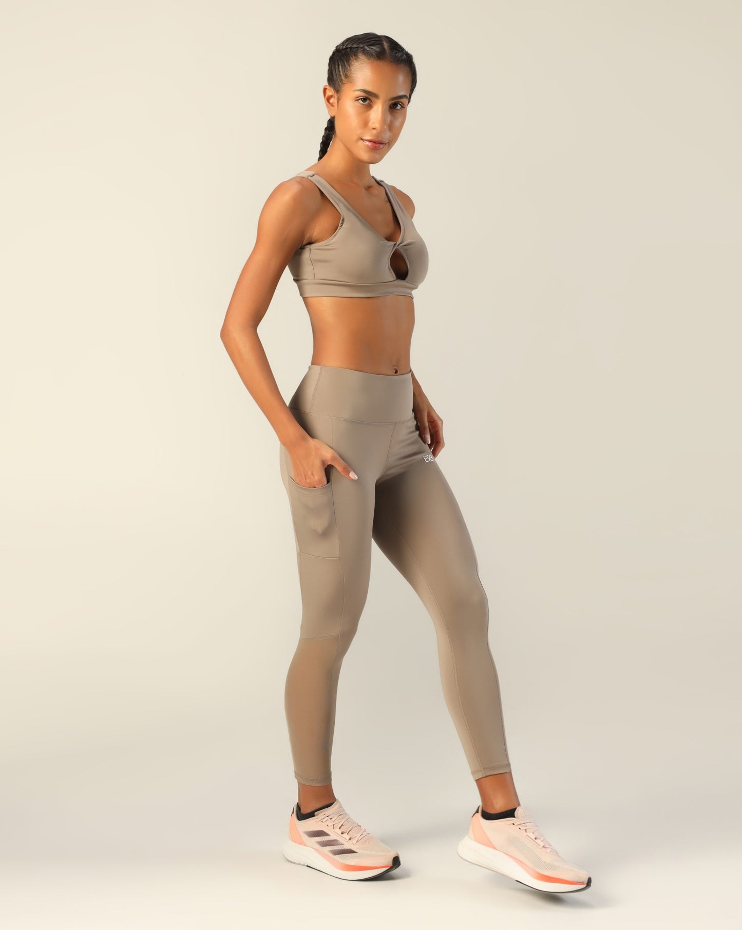 Go-To Twisted Sports Bra - Beige