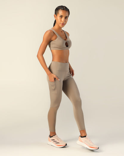 Go-To Twisted Sports Bra - Beige