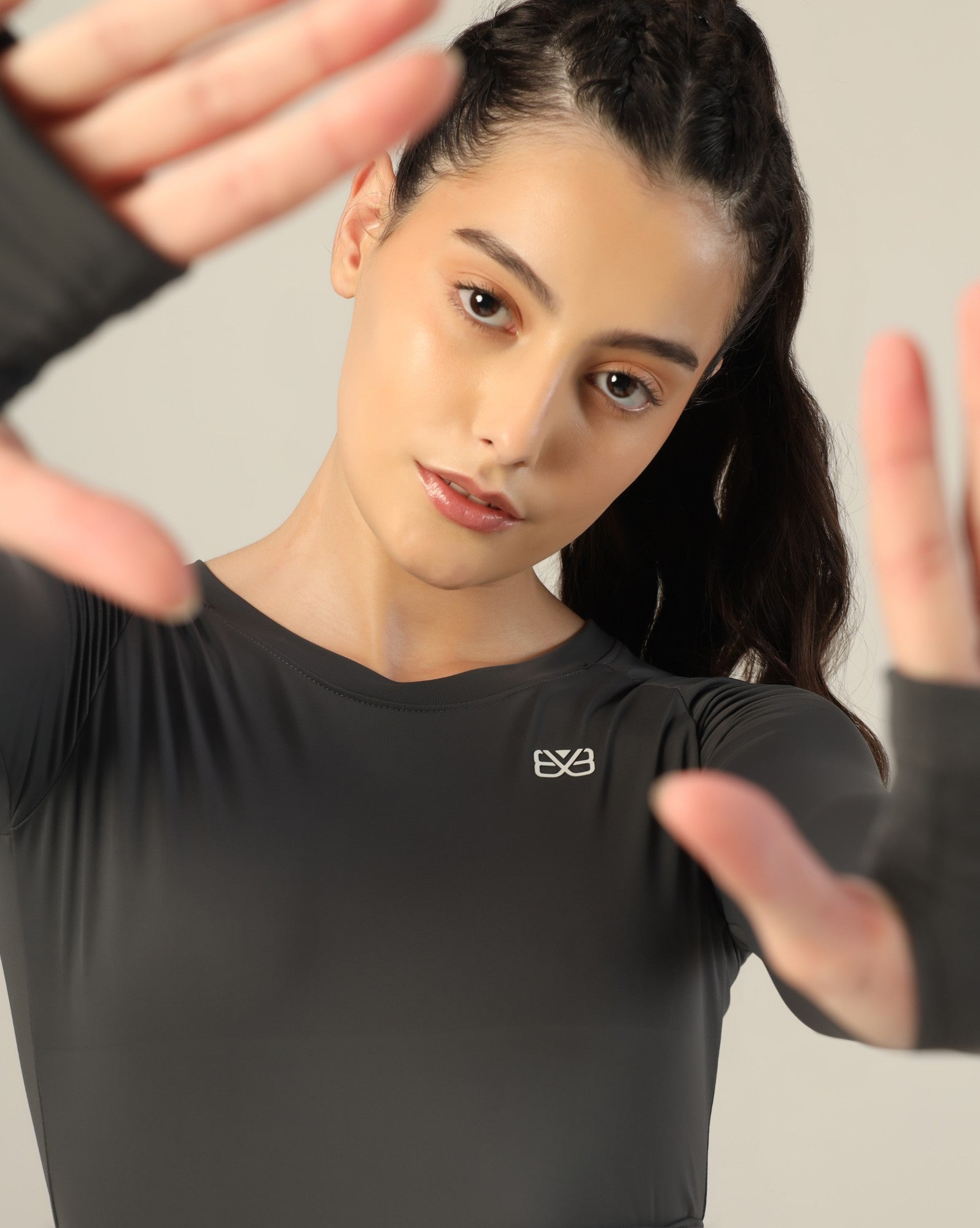 Go-To Long Sleeve Crop Top - Dark Grey