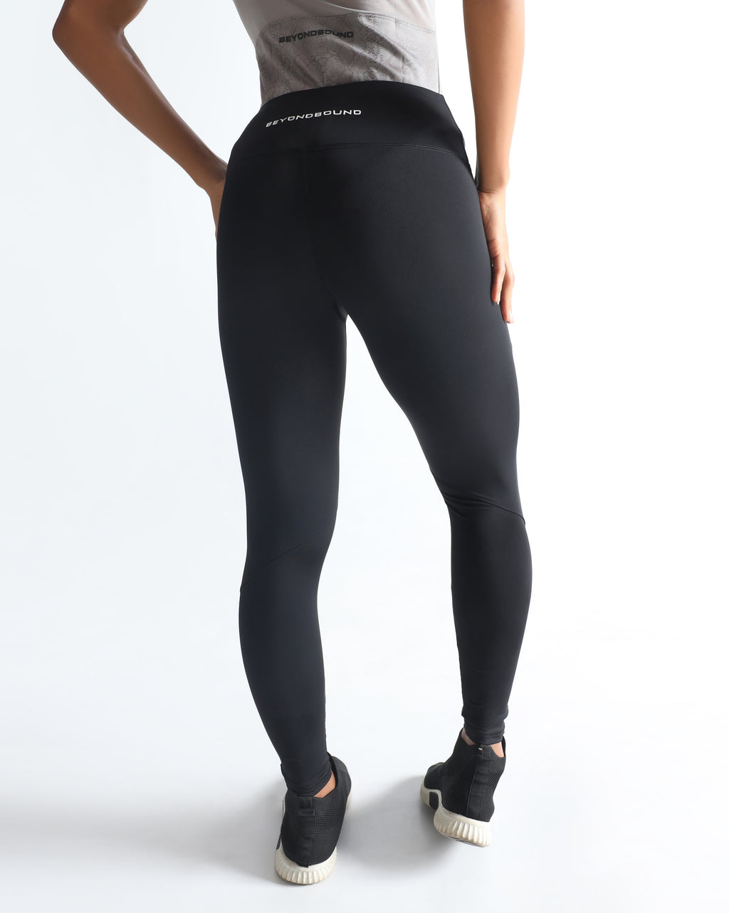 FlowMesh Leggings - Black