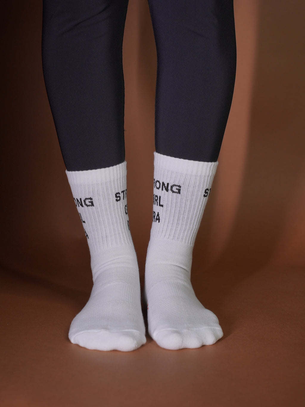 Strong Girl Era – White